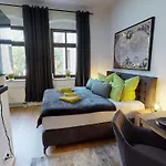 Διαμέρισμα Sweethome - Zentral - Kueche & Parkplatz, Wifi