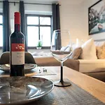 Διαμέρισμα Sweethome - Zentral - Kueche & Parkplatz, Wifi