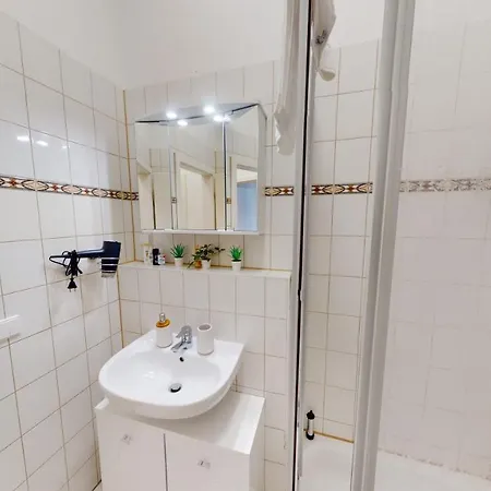 Sweethome - Zentral - Kueche & Parkplatz, Wifi Halle (Saale)