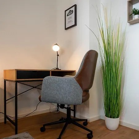 Sweethome - Zentral - Kueche & Parkplatz, Wifi Галль