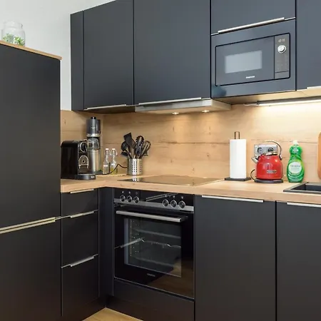 Апартаменты Sweethome - Zentral - Kueche & Parkplatz, Wifi *