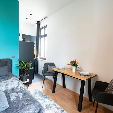 Апартаменты Sweethome - Zentral - Kueche & Parkplatz, Wifi