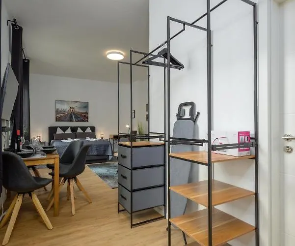 Sweethome - Zentral - Kueche & Parkplatz, Wifi Apartmán *