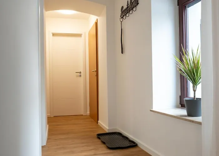 Sweethome - Zentral - Kueche & Parkplatz, Wifi Apartmán *